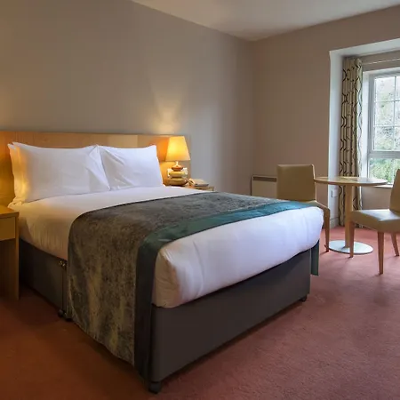 Innisfallen Hotel 4*