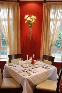Innisfallen Hotel